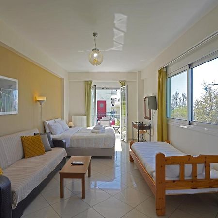 Semiramis Suites With Pool กาลามาตา ภายนอก รูปภาพ