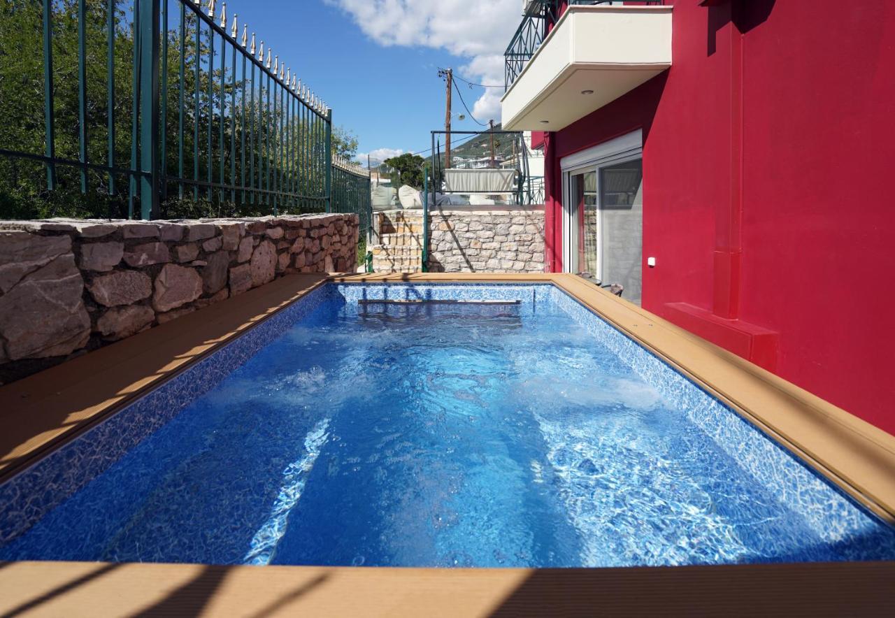 Semiramis Suites With Pool กาลามาตา ภายนอก รูปภาพ